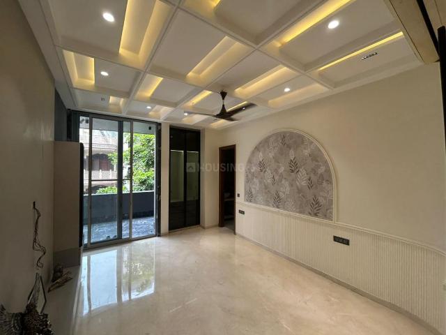 3 BHK Independent Builder Floor in Punjabi Bagh for resale New Delhi. The reference number is 20444109