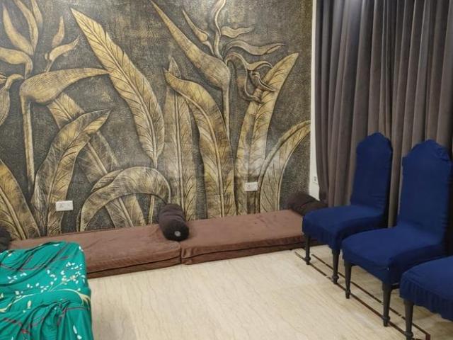3 BHK Independent Builder Floor in Punjabi Bagh for resale New Delhi. The reference number is 21034458