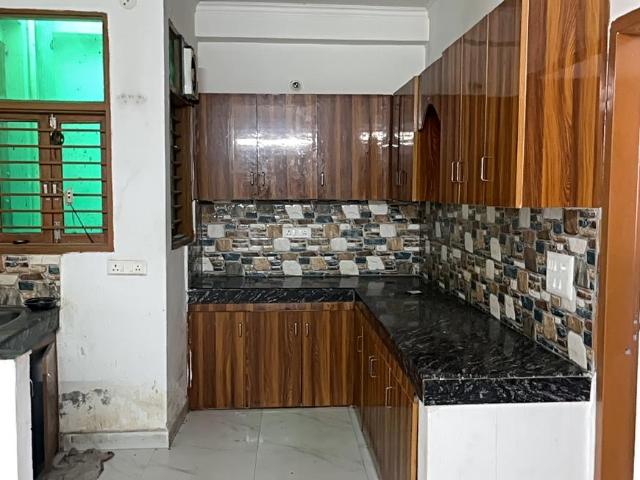 3 BHK Independent Builder Floor in Palam Vihar Extension for rent Gurgaon. The reference number is 17484747