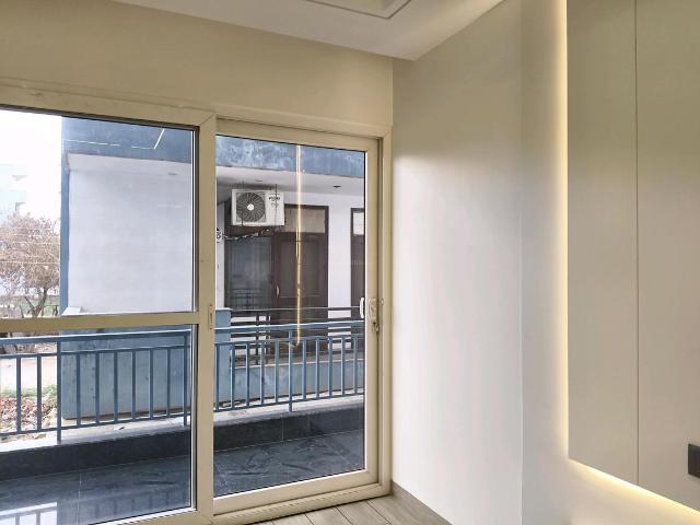 3 BHK Independent Builder Floor in Palam Vihar for resale Gurgaon. The reference number is 18101002