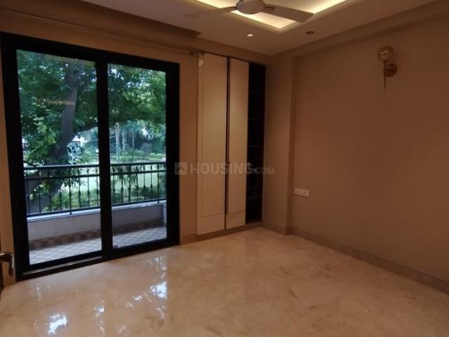 3 BHK Independent Builder Floor in Panchsheel Enclave for rent New Delhi. The reference number is 12541818