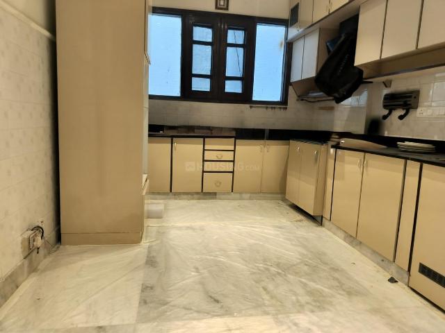3 BHK Independent Builder Floor in Panchsheel Park for rent New Delhi. The reference number is 20835445