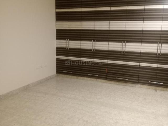 3 BHK Independent Builder Floor in Paschim Vihar for rent New Delhi. The reference number is 16330931