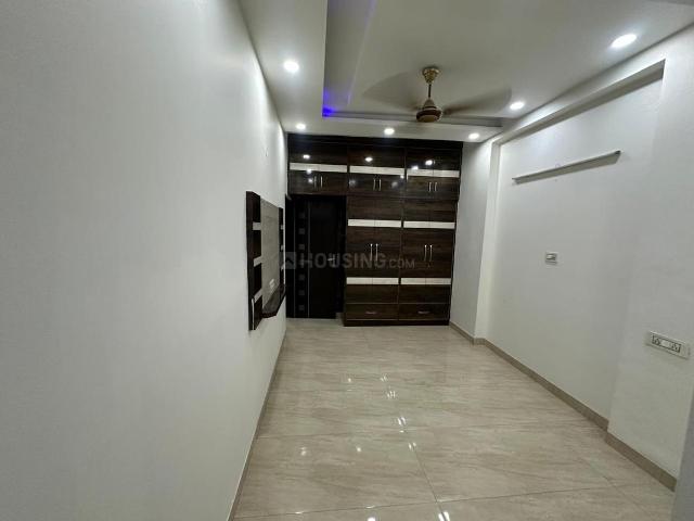 3 BHK Independent Builder Floor in Paschim Vihar for rent New Delhi. The reference number is 18117715