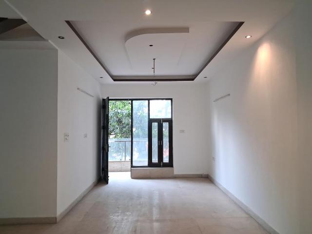 3 BHK Independent Builder Floor in Paschim Vihar for rent New Delhi. The reference number is 19071227