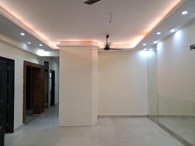 3 BHK Independent Builder Floor in Paschim Vihar for rent New Delhi. The reference number is 19202661