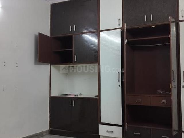 3 BHK Independent Builder Floor in Paschim Vihar for rent New Delhi. The reference number is 19762281