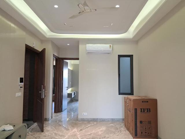 3 BHK Independent Builder Floor in Paschim Vihar for rent New Delhi. The reference number is 19801831