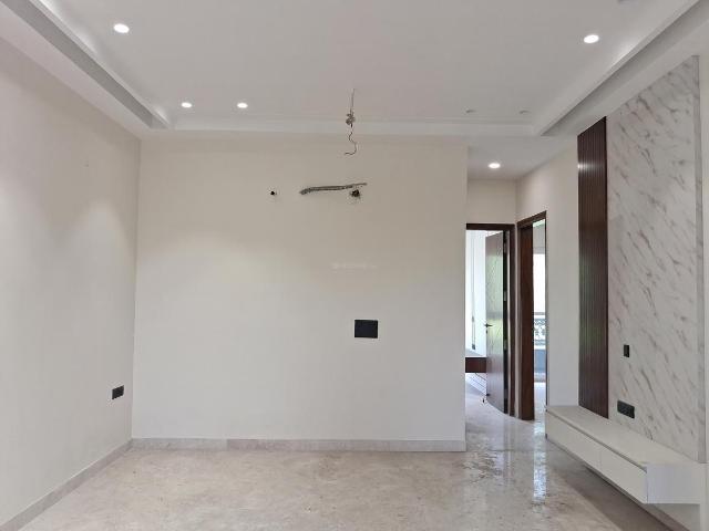 3 BHK Independent Builder Floor in Paschim Vihar for rent New Delhi. The reference number is 20074590