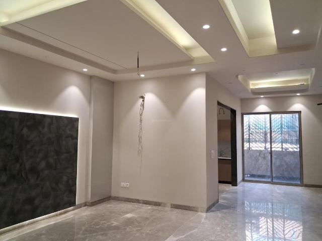 3 BHK Independent Builder Floor in Paschim Vihar for rent New Delhi. The reference number is 20184721