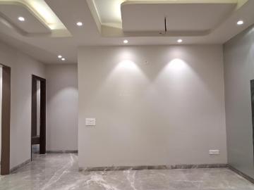 3 BHK Independent Builder Floor in Paschim Vihar for rent New Delhi. The reference number is 20317477