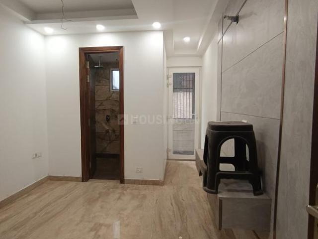 3 BHK Independent Builder Floor in Paschim Vihar for rent New Delhi. The reference number is 20676840
