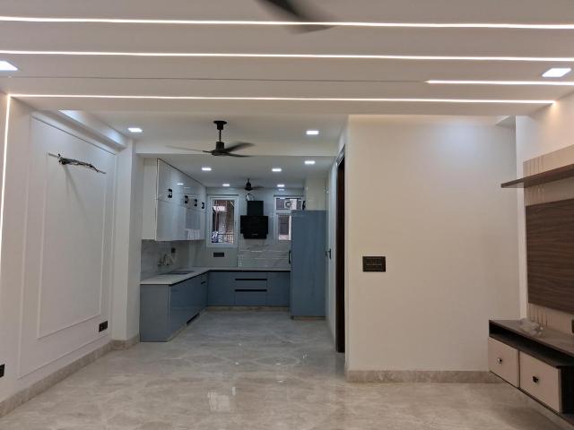 3 BHK Independent Builder Floor in Paschim Vihar for rent New Delhi. The reference number is 20719557