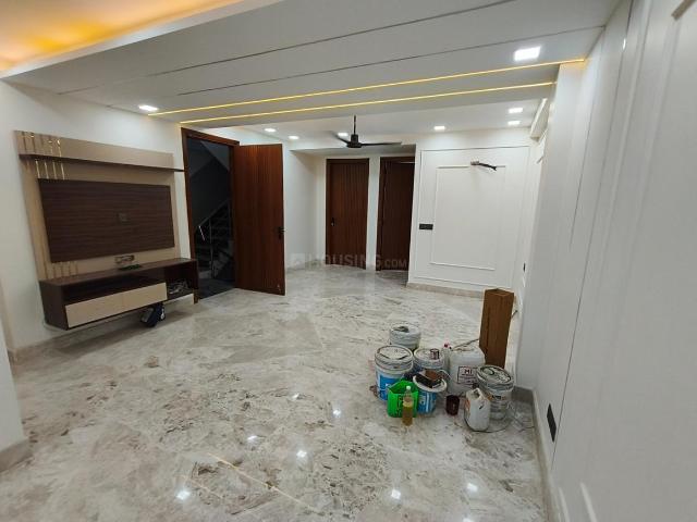 3 BHK Independent Builder Floor in Paschim Vihar for rent New Delhi. The reference number is 20713662