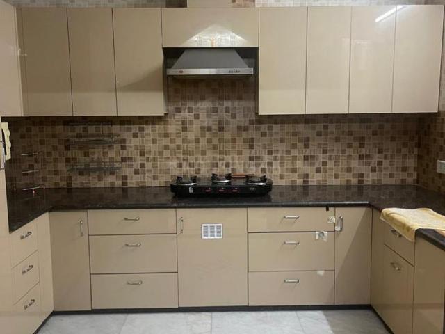 3 BHK Independent Builder Floor in Paschim Vihar for rent New Delhi. The reference number is 20723184