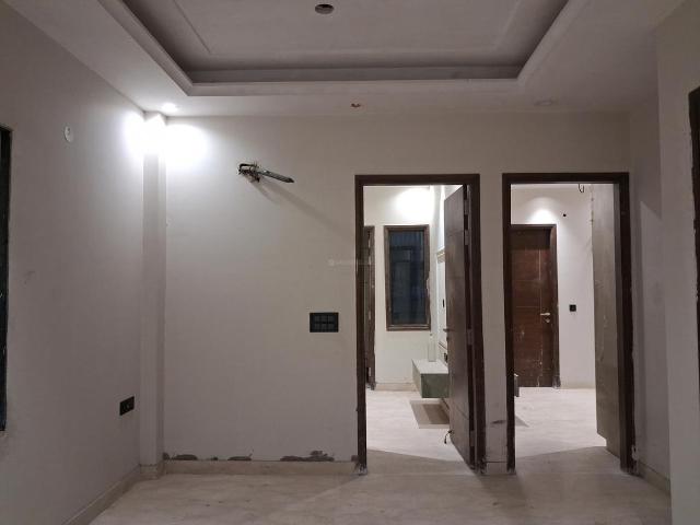 3 BHK Independent Builder Floor in Paschim Vihar for rent New Delhi. The reference number is 20795609