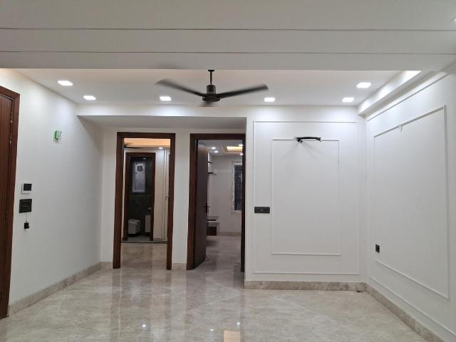 3 BHK Independent Builder Floor in Paschim Vihar for rent New Delhi. The reference number is 20901830