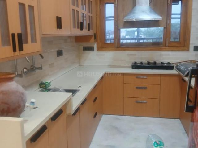 3 BHK Independent Builder Floor in Paschim Vihar for rent New Delhi. The reference number is 20968631
