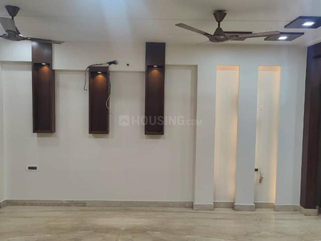 3 BHK Independent Builder Floor in Paschim Vihar for rent New Delhi. The reference number is 21025800