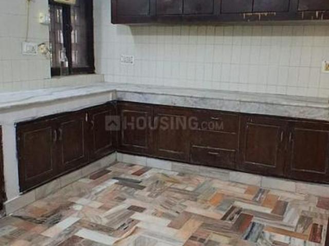 3 BHK Independent Builder Floor in Paschim Vihar for rent New Delhi. The reference number is 21116852