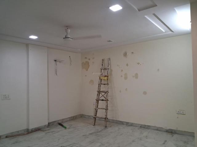 3 BHK Independent Builder Floor in Paschim Vihar for rent New Delhi. The reference number is 21128576