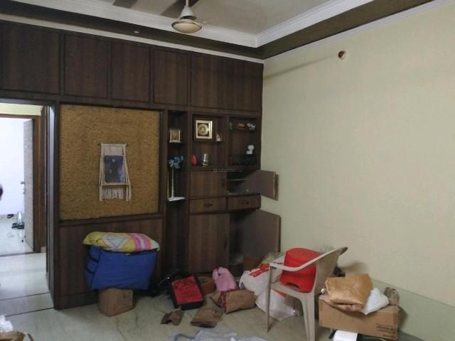 3 BHK Independent Builder Floor in Paschim Vihar for rent New Delhi. The reference number is 21185969