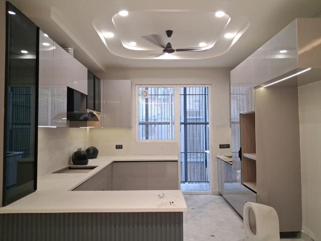 3 BHK Independent Builder Floor in Paschim Vihar for rent New Delhi. The reference number is 21272685