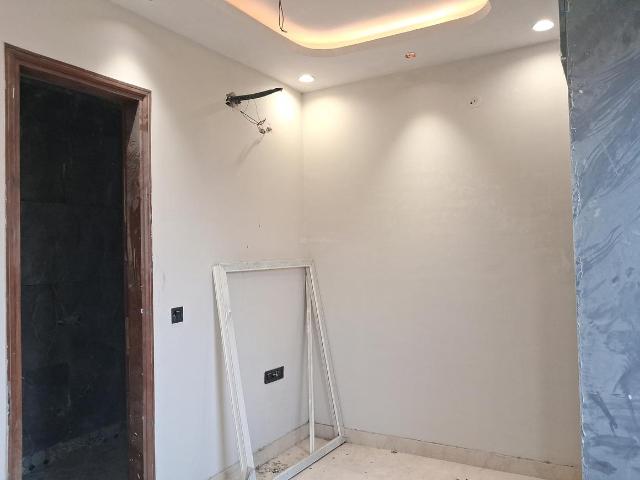 3 BHK Independent Builder Floor in Paschim Vihar for rent New Delhi. The reference number is 21273631