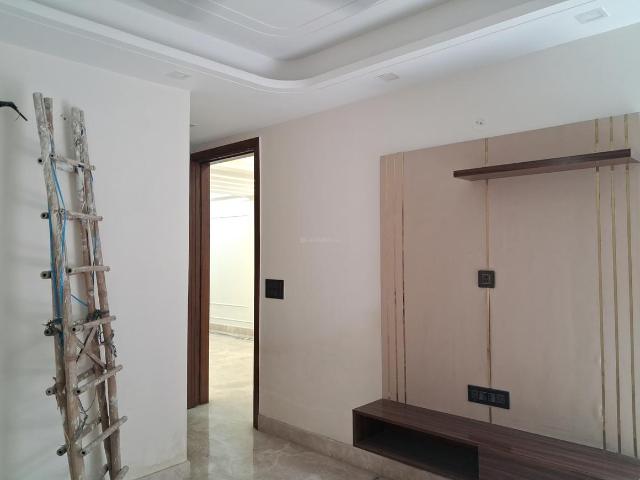 3 BHK Independent Builder Floor in Paschim Vihar for rent New Delhi. The reference number is 21303737