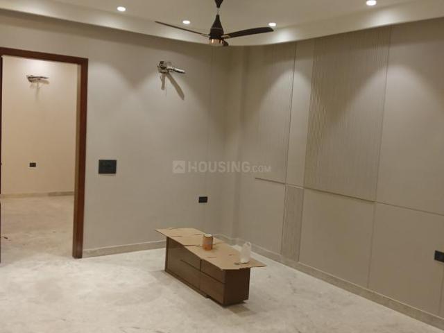 3 BHK Independent Builder Floor in Paschim Vihar for resale New Delhi. The reference number is 19612434