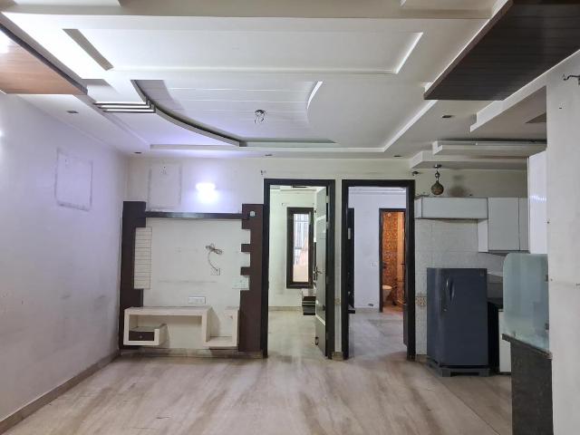 3 BHK Independent Builder Floor in Paschim Vihar for resale New Delhi. The reference number is 19644426