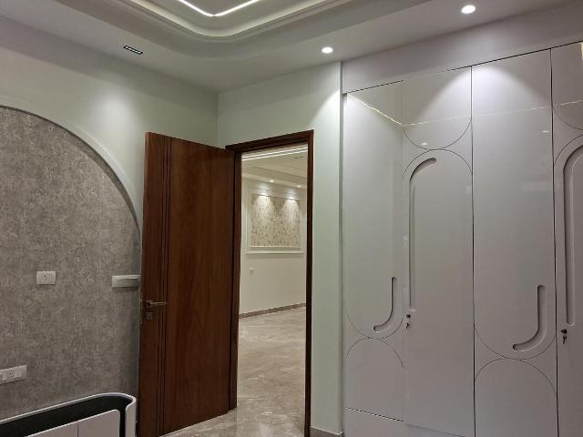 3 BHK Independent Builder Floor in Paschim Vihar for resale New Delhi. The reference number is 19683658