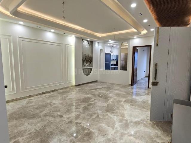 3 BHK Independent Builder Floor in Paschim Vihar for resale New Delhi. The reference number is 19919662