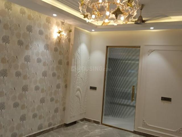 3 BHK Independent Builder Floor in Paschim Vihar for resale New Delhi. The reference number is 19921751