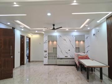 3 BHK Independent Builder Floor in Paschim Vihar for resale New Delhi. The reference number is 19924909