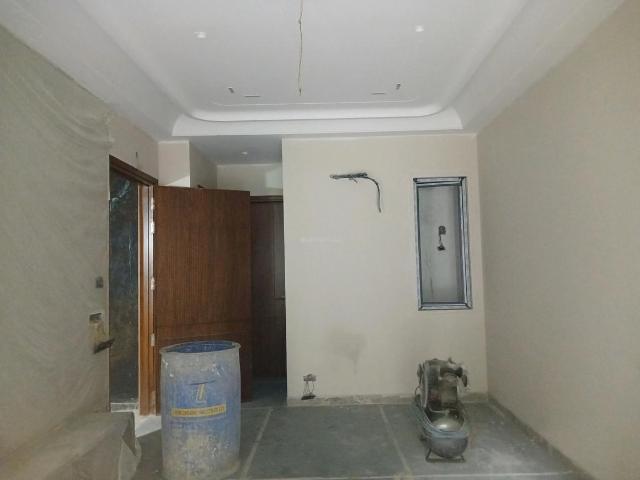 3 BHK Independent Builder Floor in Paschim Vihar for resale New Delhi. The reference number is 19066222