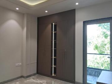 3 BHK Independent Builder Floor in Paschim Vihar for resale New Delhi. The reference number is 19282597