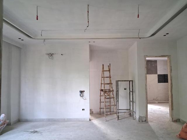 3 BHK Independent Builder Floor in Paschim Vihar for resale New Delhi. The reference number is 20500908