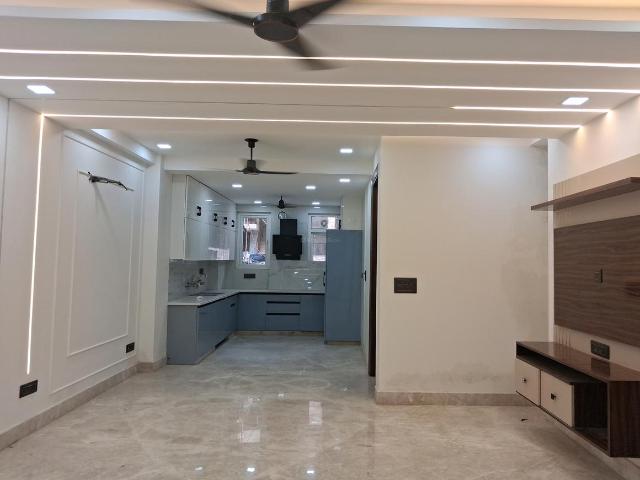 3 BHK Independent Builder Floor in Paschim Vihar for resale New Delhi. The reference number is 20501528