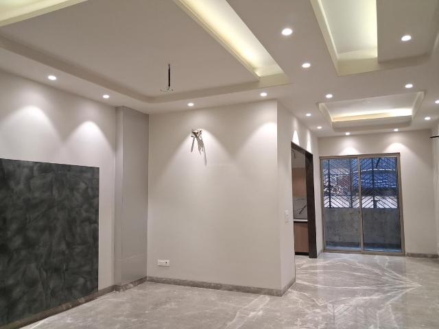 3 BHK Independent Builder Floor in Paschim Vihar for resale New Delhi. The reference number is 20650055