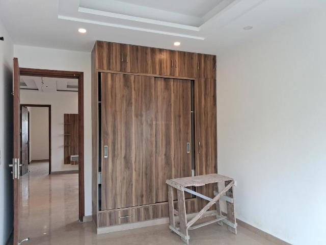 3 BHK Independent Builder Floor in Paschim Vihar for resale New Delhi. The reference number is 20669746