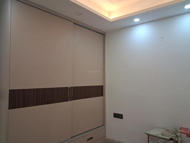 3 BHK Independent Builder Floor in Paschim Vihar for resale New Delhi. The reference number is 20743707