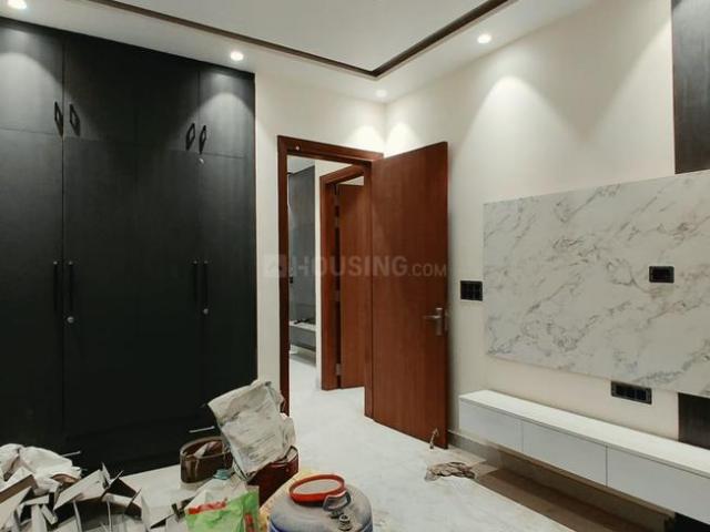 3 BHK Independent Builder Floor in Paschim Vihar for resale New Delhi. The reference number is 20920400