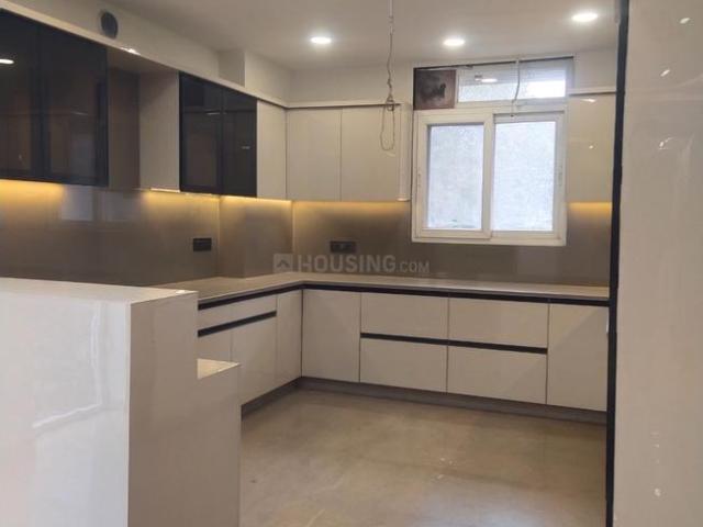 3 BHK Independent Builder Floor in Paschim Vihar for resale New Delhi. The reference number is 20024249