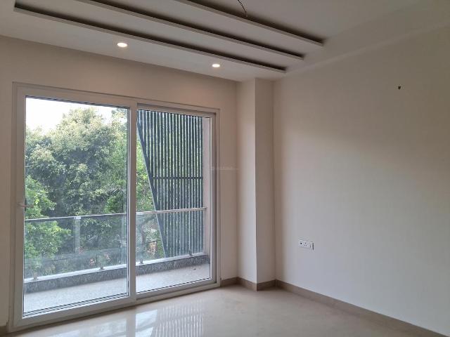 3 BHK Independent Builder Floor in Paschim Vihar for resale New Delhi. The reference number is 20068263