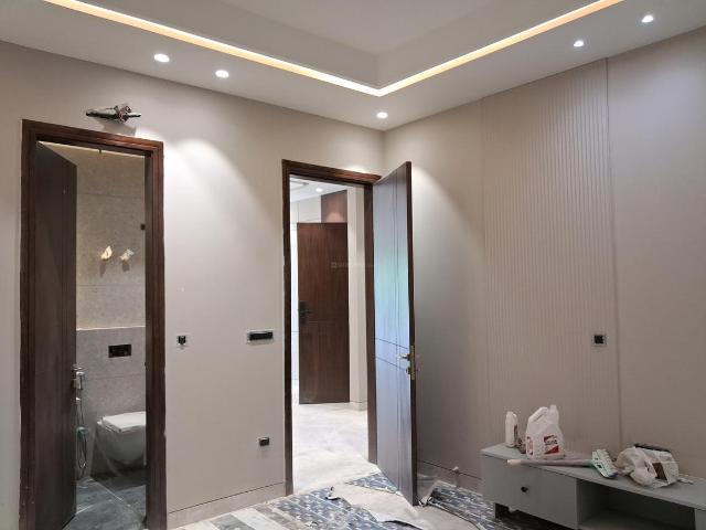 3 BHK Independent Builder Floor in Paschim Vihar for resale New Delhi. The reference number is 20078248