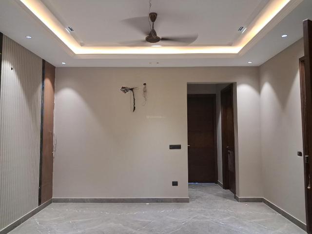 3 BHK Independent Builder Floor in Paschim Vihar for resale New Delhi. The reference number is 21069346