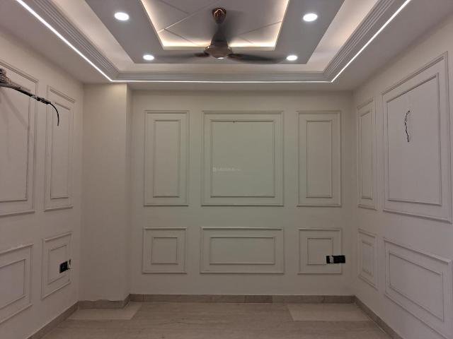 3 BHK Independent Builder Floor in Paschim Vihar for resale New Delhi. The reference number is 21083803