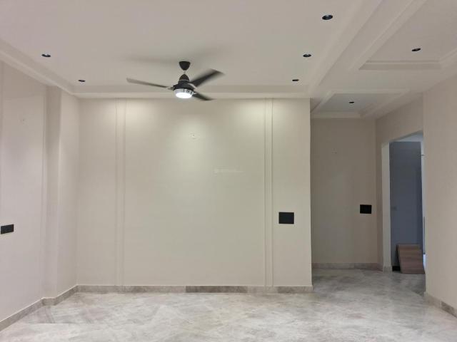 3 BHK Independent Builder Floor in Paschim Vihar for resale New Delhi. The reference number is 21083833