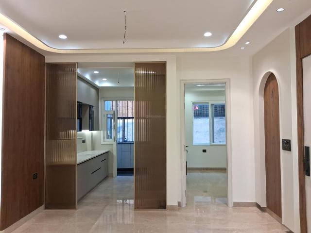3 BHK Independent Builder Floor in Paschim Vihar for resale New Delhi. The reference number is 21142542
